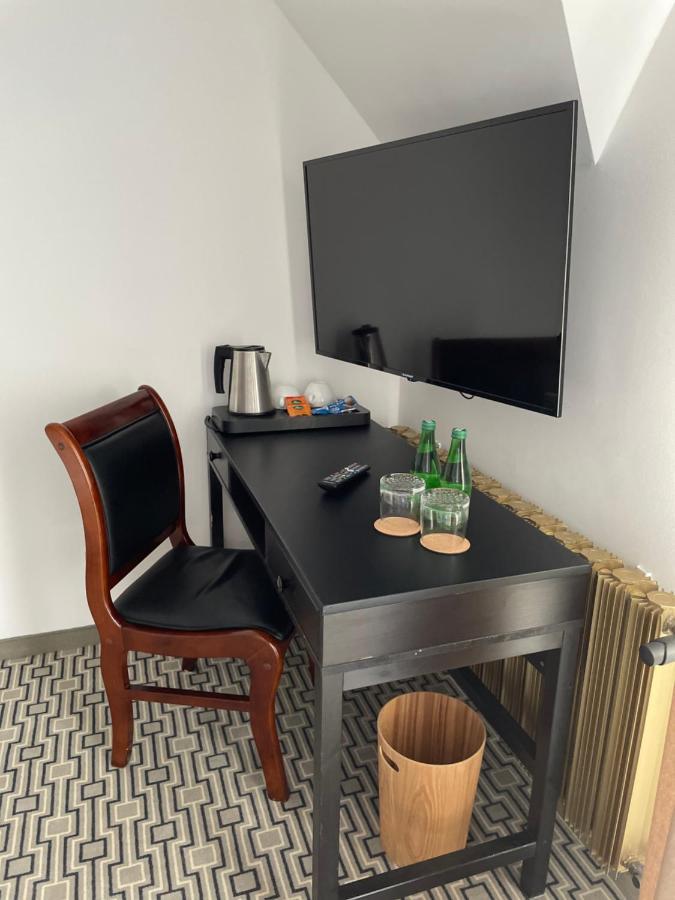 Kwarc Restauracja & Pokoje Hotelowe Susiec Bagian luar foto